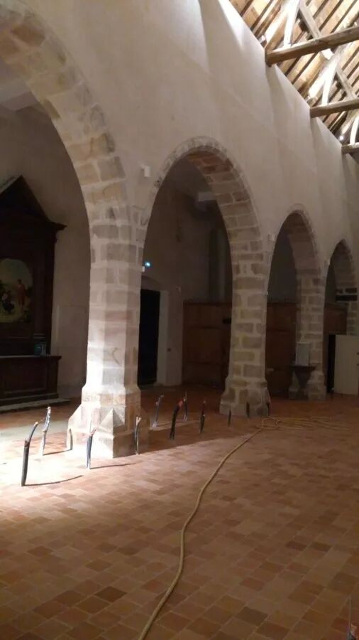 Rénovation intérieure de l'église de Forge les Bains