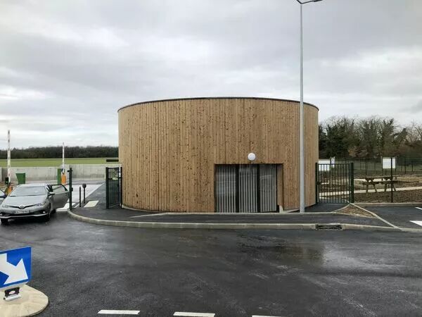 Construction d’un bâtiment d’exploitation pour une déchèterie Siredom à Amponville